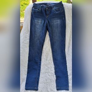 WALLFLOWERS SIZE 9 SKINNY JEANS